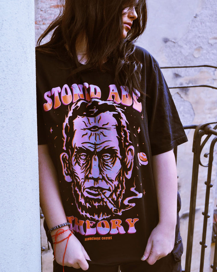 Stoned Abe theory-Abraham Lincoln smoking weed Unisex T-shirt, Psychedelic Vintage Graphic Tee.