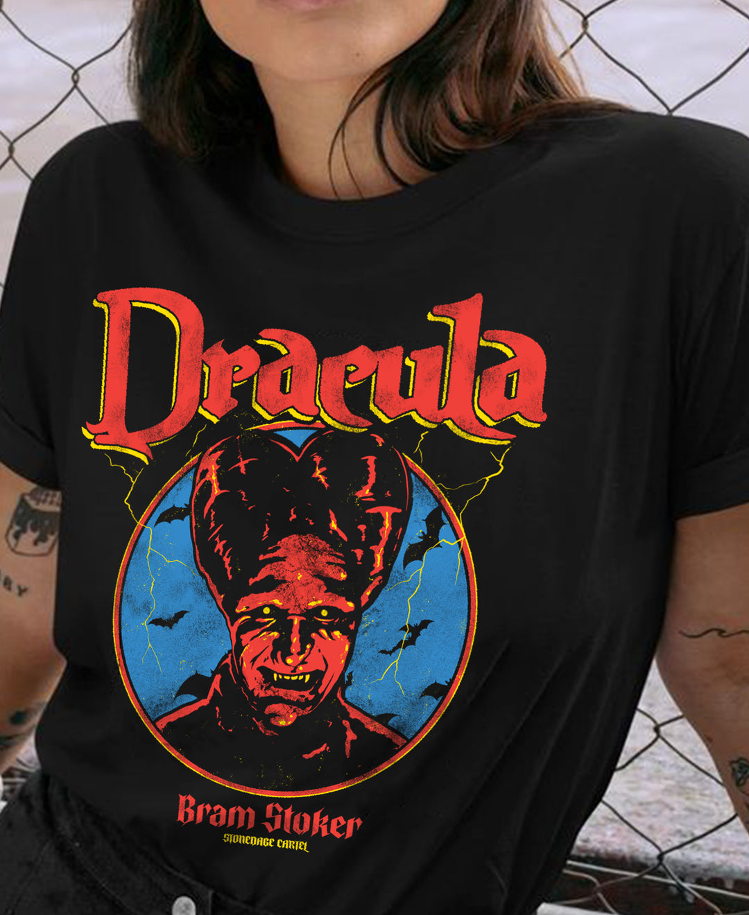 Dracula Bram Stocker Vintage Rock T-shirt Woman Model