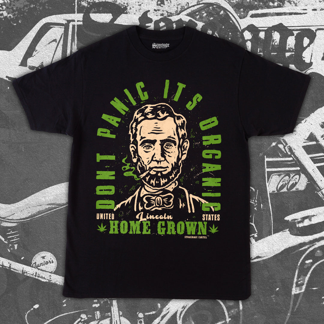 Don't Panic It's Organic Unisex T-shirt, Funny Abraham Lincoln Smoking Weed Vintage Style Unisex T-shirt.