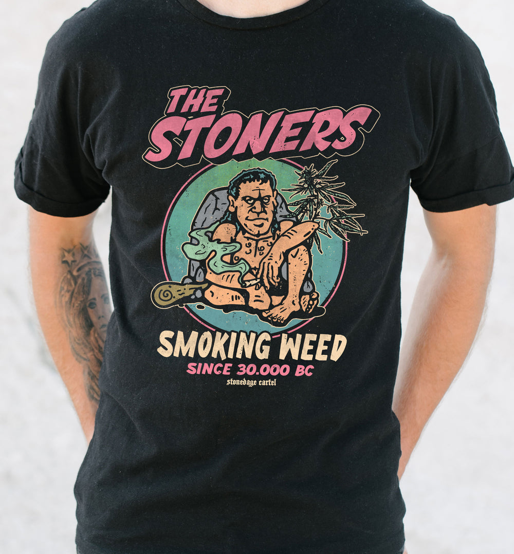 The Stoners Smoking Weed Since 30.000 BC Unisex T-shirt, Funny Vintage Stone Age Man Smoking Weed Unisex Tee Model Male